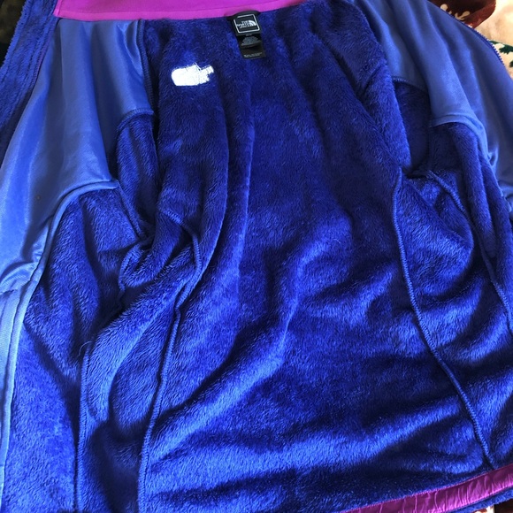 THE NORTH FACE fuzzy jacket - Picture 3 of 6